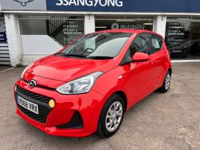 Hyundai i10 1.0 SE 5dr - AIR CON -  BLUETOOTH - ALLOYS Hatchback Petrol Red at CSG Motor Company Chalfont St Giles