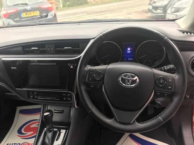 2018 Toyota Auris 1.2T Icon Tech TSS 5dr CVT - SAT NAV - CAMERA - BLUETOOTH - CRUISE